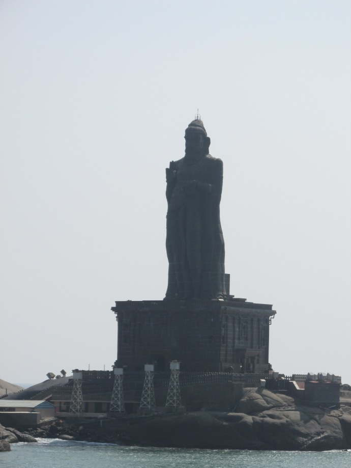 Thiruvalluvar statue